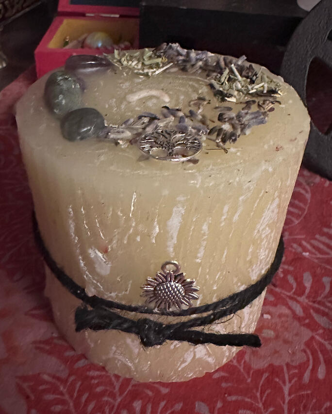 Protection Candle (upcycled) Protection Candle (upcycled)